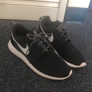 Nike Roshe One